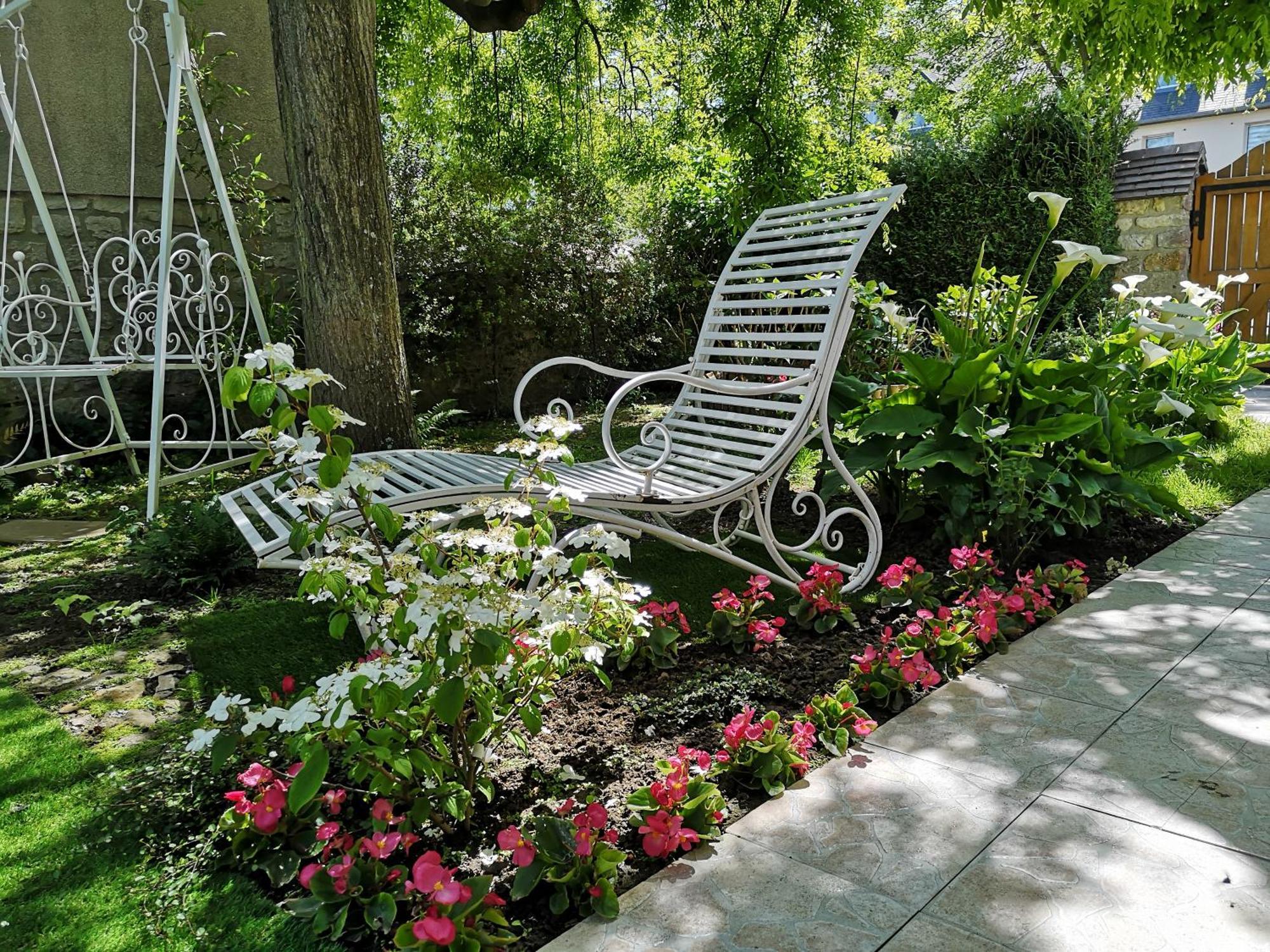 La Roseliere Maison Plain Pied Confortable Belle Decoration Jardin Magnifique 10 Mn A Pied Centre Ville Bayeux Proche Plages Du Debarquement 外观 照片